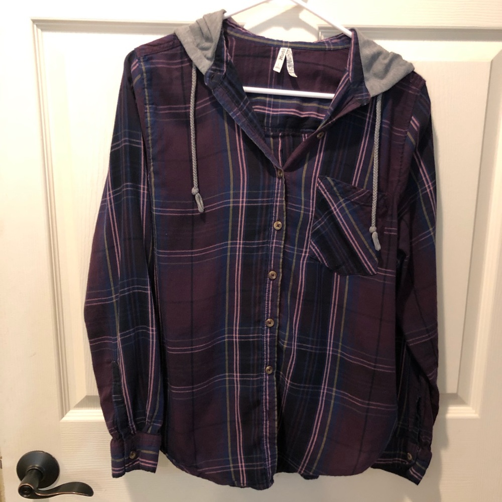 MUDD button down shirt